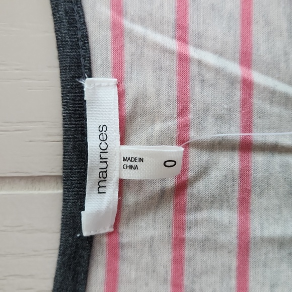 Maurices "Hello Happy" tee - Picture 4 of 6